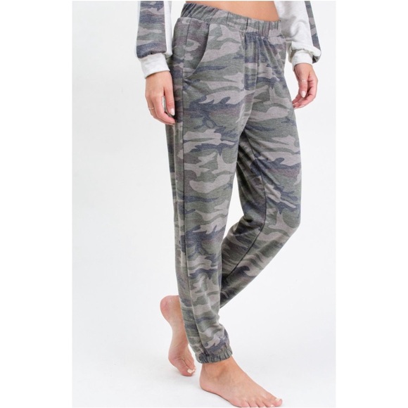 12 Pm By Mon Ami Pants - Camo Print French Terry Joggers